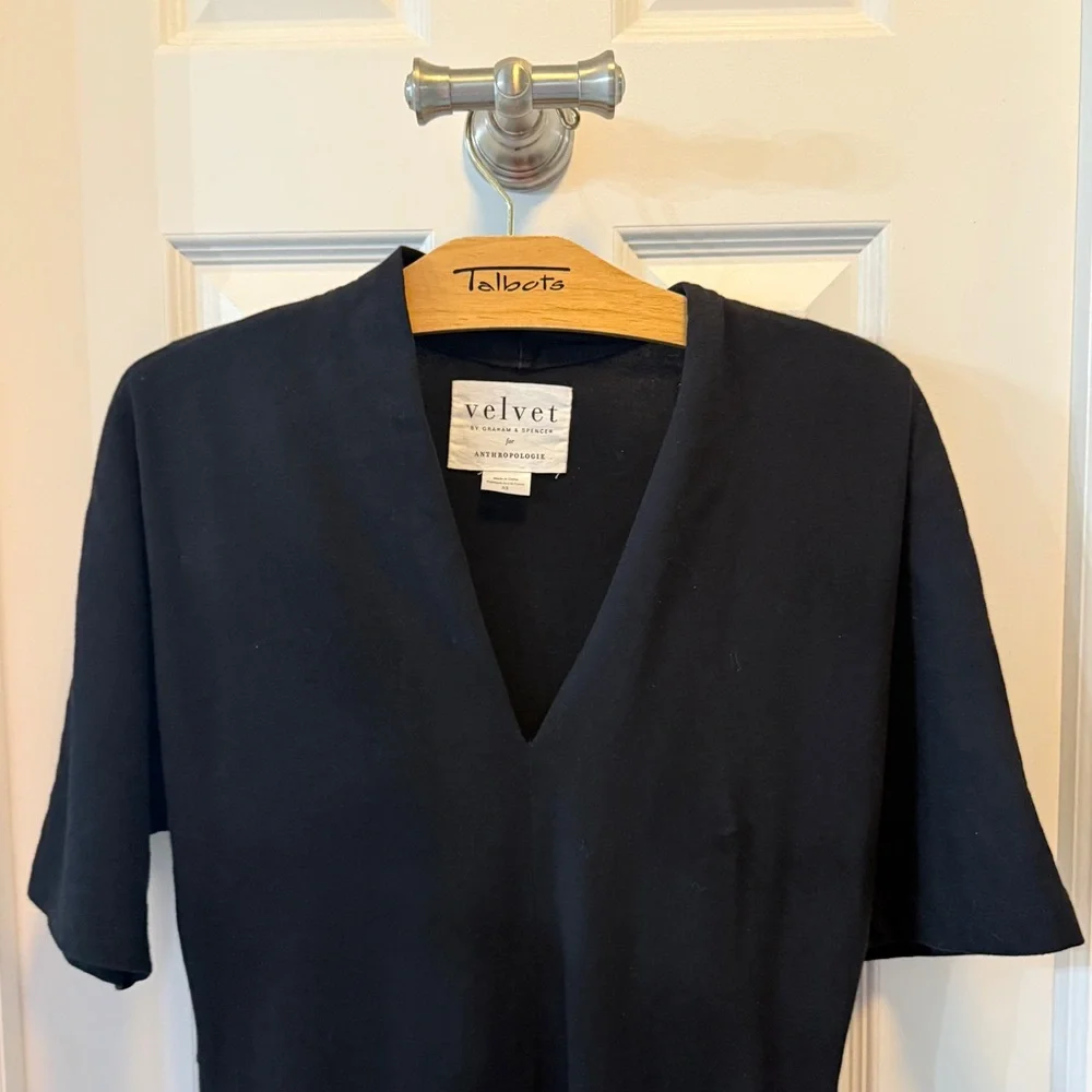 Anthropologie Velvet by Graham & Spencer Black Allura Dress Womens Size XS‎